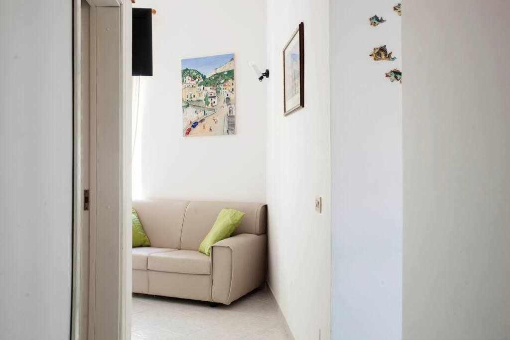 Donna Sara In Corte Amalfitana